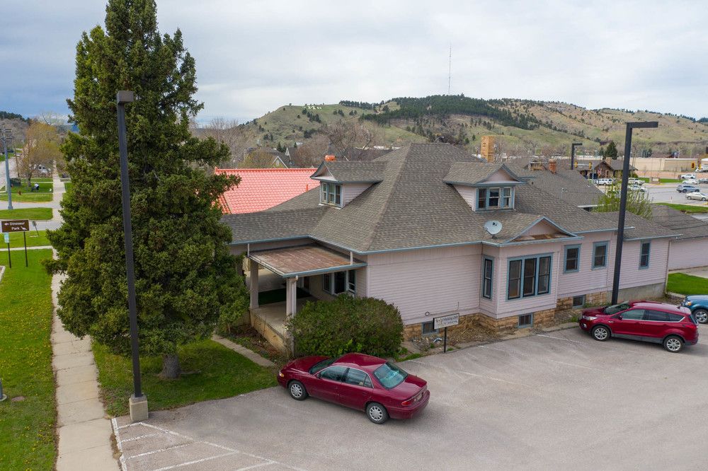 928 Kansas City St, Rapid City, SD 57701
